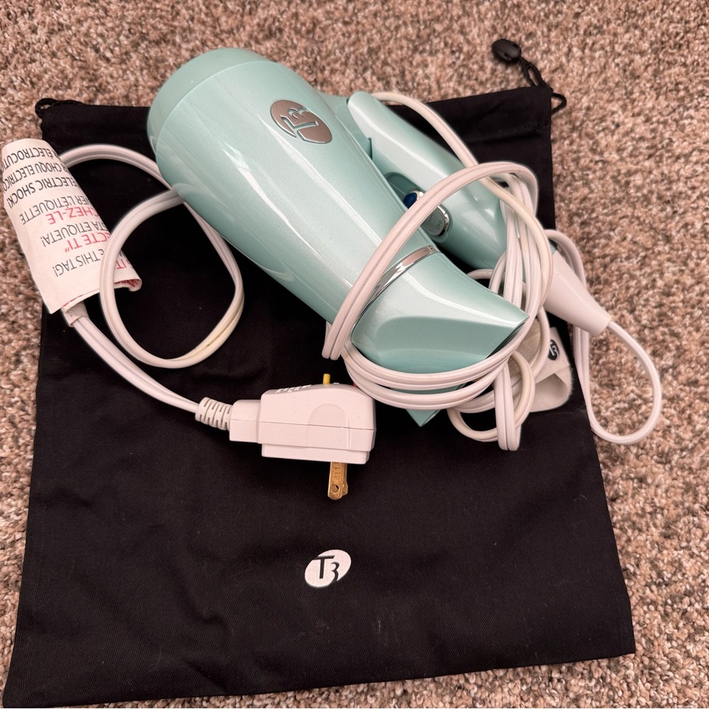 T3 featherweight hairdryer compact